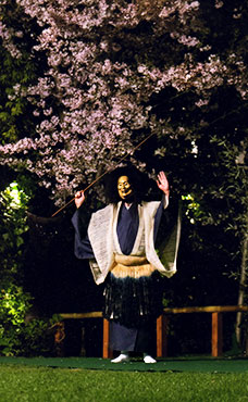 芝能「藤戸」上田貴弘　2016年4月6日　写真：今駒清則